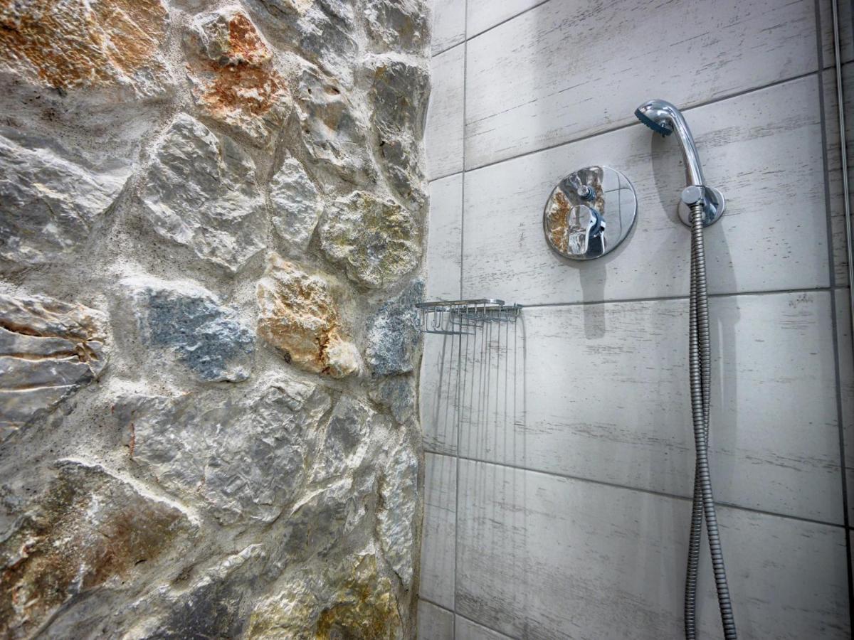 Vistonia Apartment Agios Georgios Pagon Exterior photo