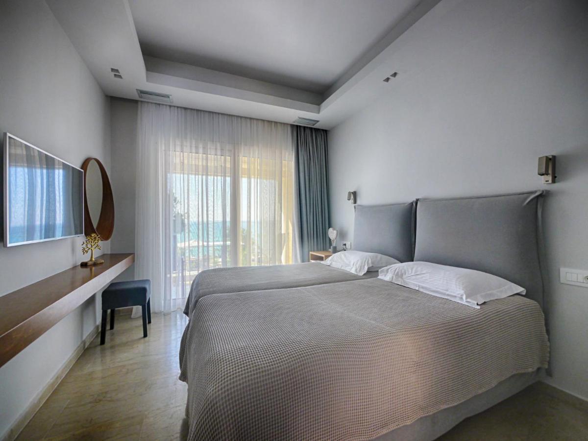 Vistonia Apartment Agios Georgios Pagon Exterior photo